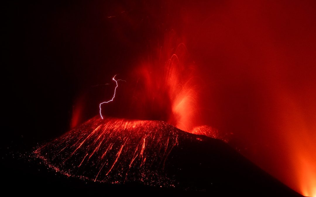 ‘La cuatro estaciones del volcán Tajogaite en ochenta y cinco vistas’. Eduardo Nave